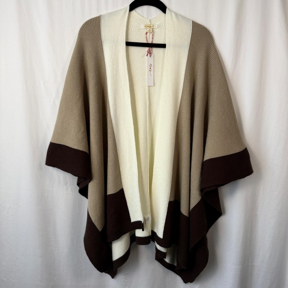 Cream and brown color-blocked poncho with a boho vibe NWT